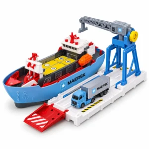 Пристаниште Majorette Maersk со товарен брод, кран и камион на бела позадина